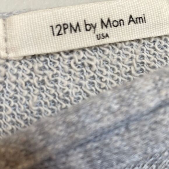 Gray Criss Cross Pullover | M | 12 PM By Mon Ami - Picture 2 of 3